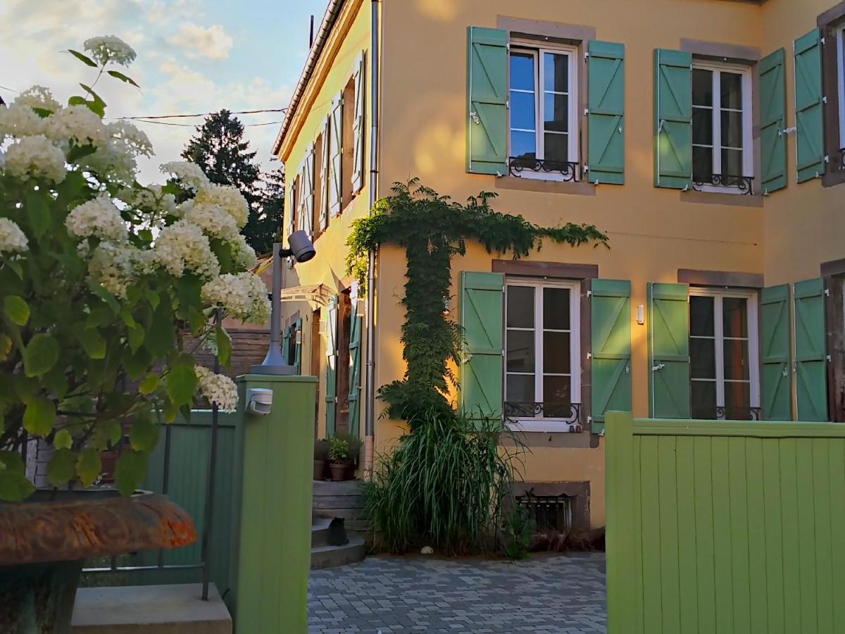 La Chouette Maison - Chambres D'Hotes Et Gite En Ville Ремирмон Экстерьер фото